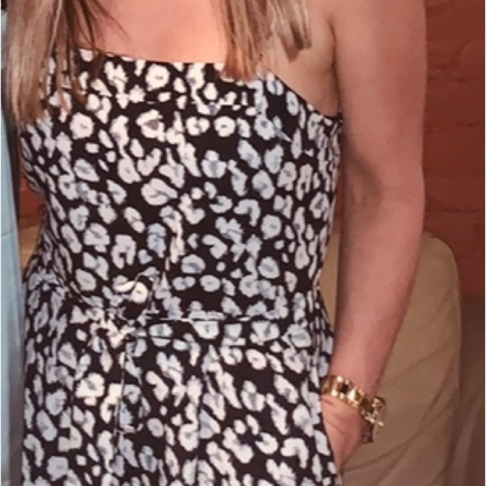Chic leopard print jumpsuit